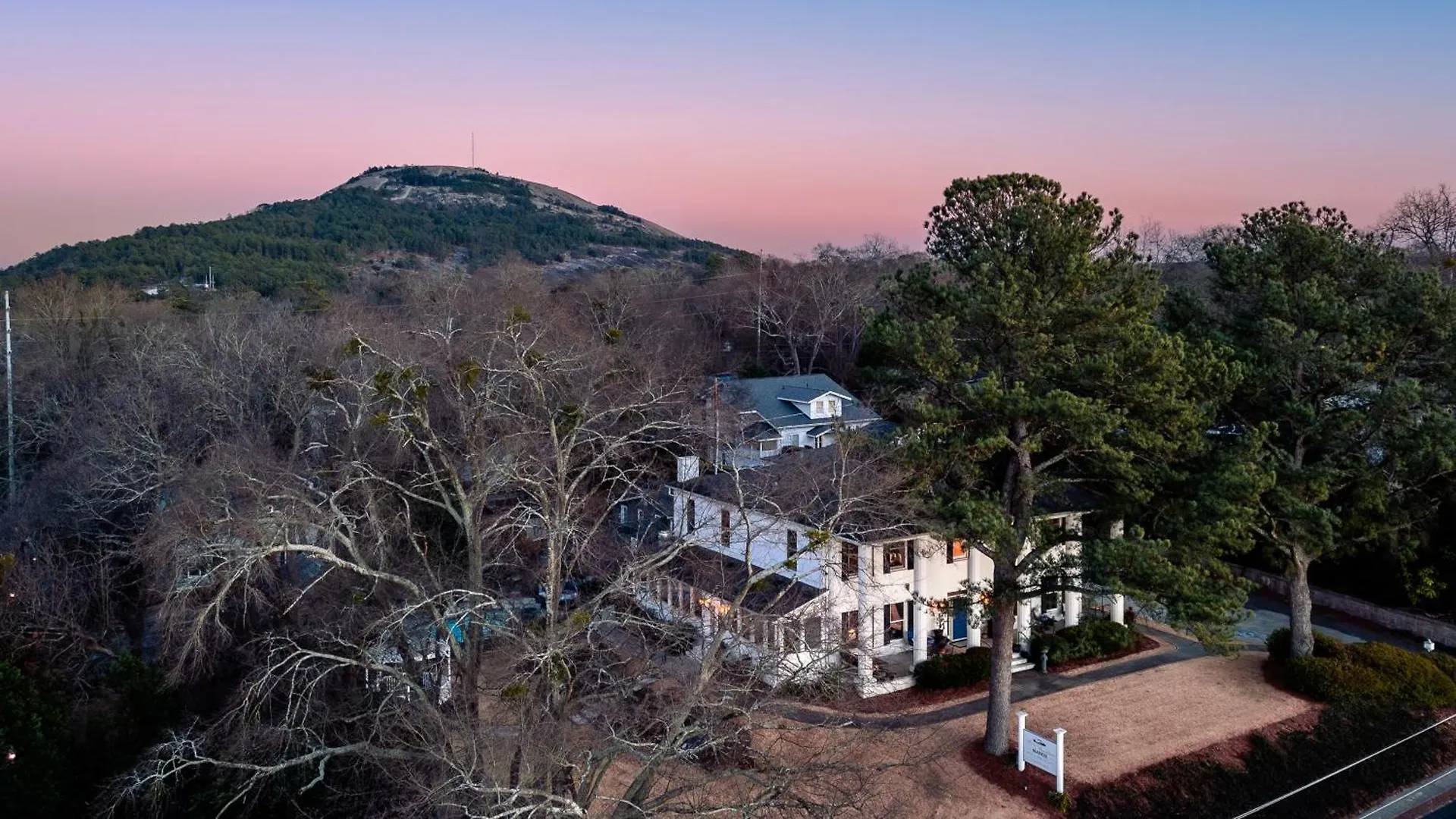 7 Smart Family-Friendly Hotels in Atlanta Metropolitan Worth Booking